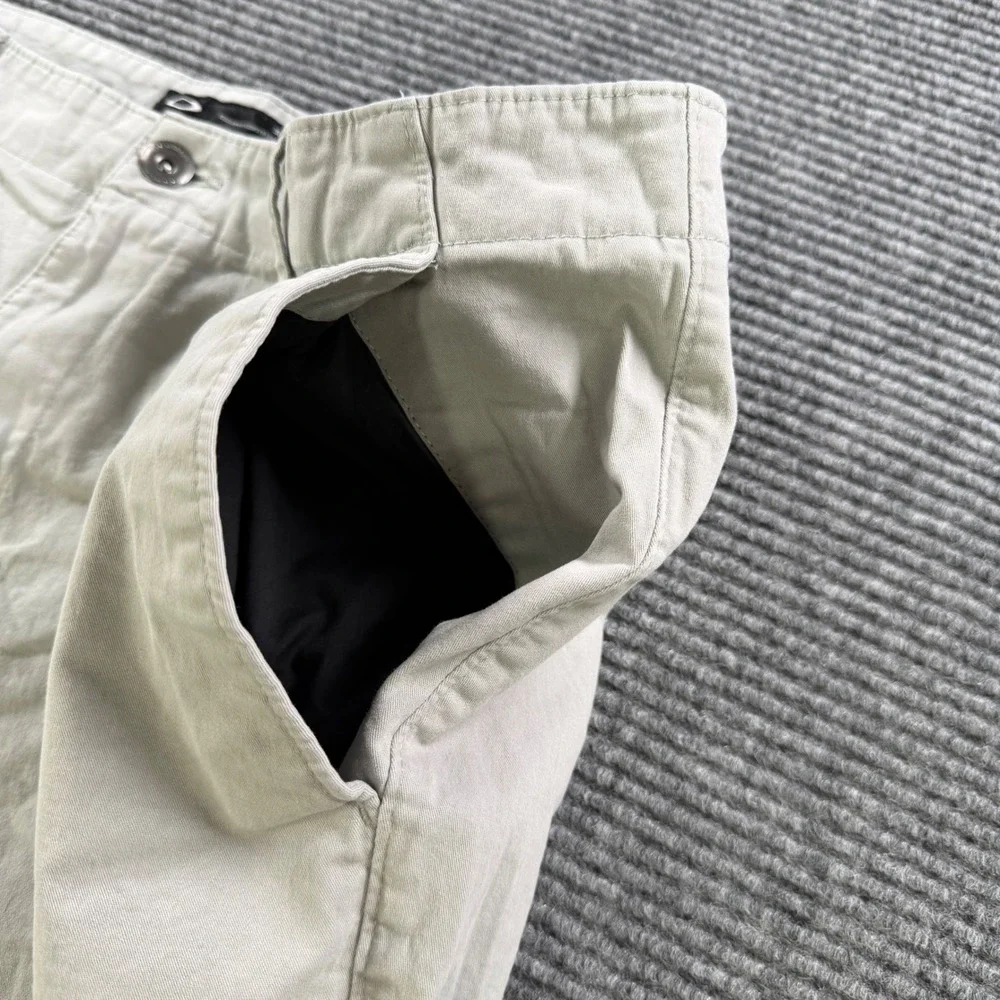Oakley Regular Fit Chino‎ Shorts Mens 38 Khaki Tan Flat Front Casual Cotton